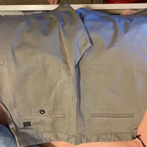 Billabong stretch shorts!! Brand new!!